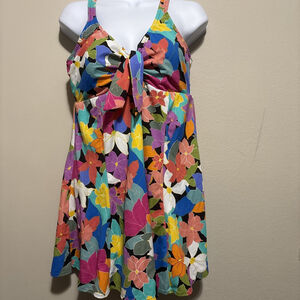 Island Escape Twisted Knot Floral Onepiece/ Swim Dress Size 16 NWOT